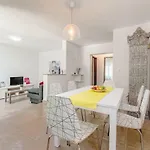 Apartament Apartman Inga Pula