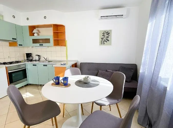 Apartman Inga Διαμέρισμα *