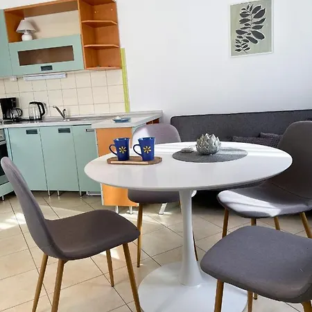 아파트 Apartman Inga