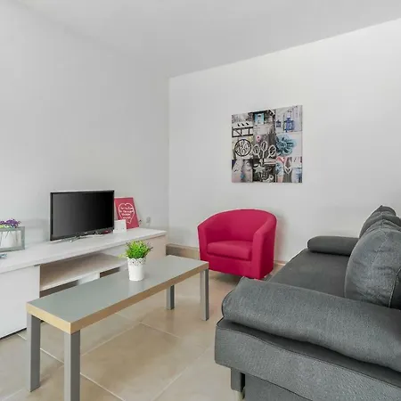 아파트 Apartman Inga 풀라
